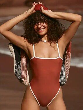 NWT Montce Jacelyn One-Piece in Chutney Bone size Small
